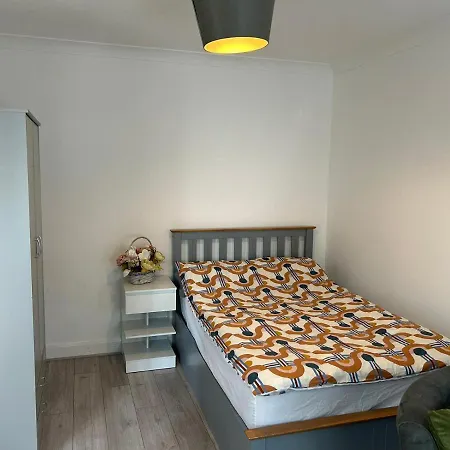 Room In Trumpington London